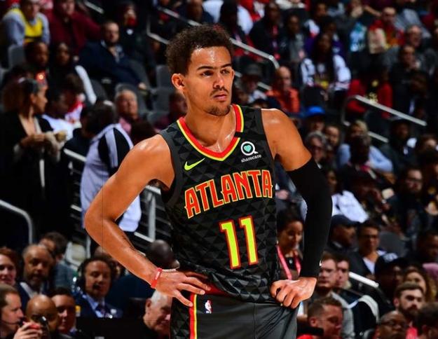 7次扑救+扑点，迈尼昂当选与罗马一役米兰队内最佳球员（迈尼昂7次扑救含扑点，获评米兰战罗马队内最佳）