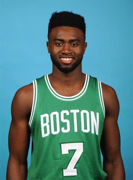 赖因德斯谈自己与德布劳内比较：我属于B2B中场，定位为8号位球员（赖因德斯谈与德布劳内对比：自认B2B型中场，司职8号位）