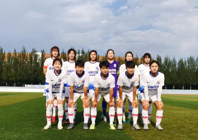 官方：云南玉昆与赵宇豪、徐宏杰完成续约（云南玉昆官宣：赵宇豪、徐宏杰续约达成）