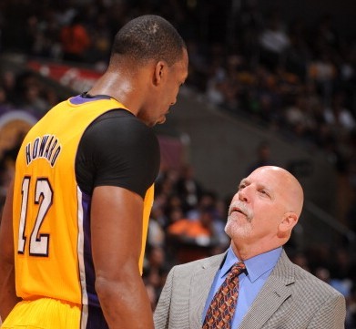 篮球篮网外援突然爆发，全场砍下35分（篮网外援火力全开，单场轰下35分）