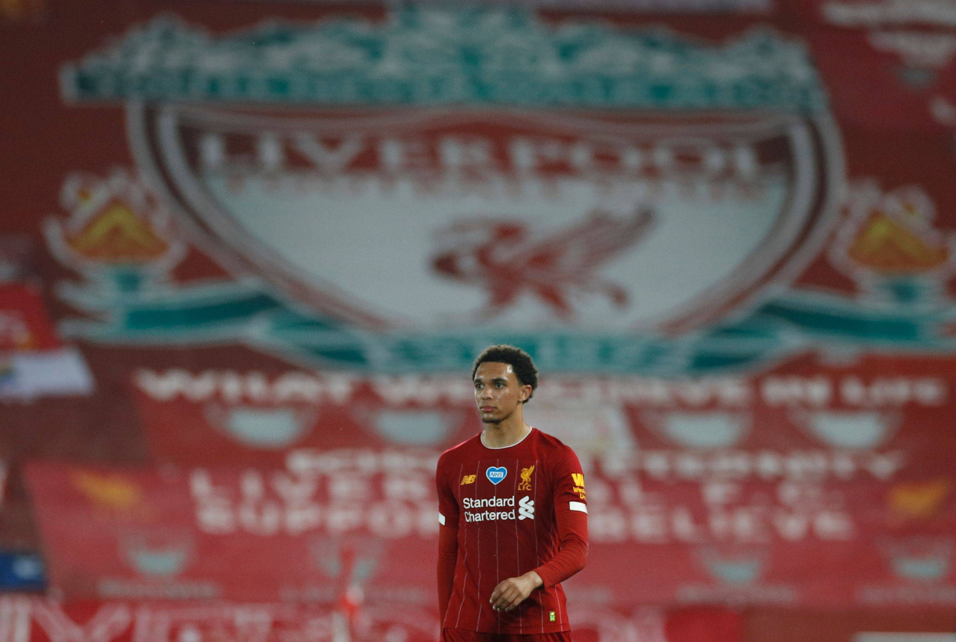 球队逼抢节奏像风暴一样（球队逼抢如狂风骤雨）