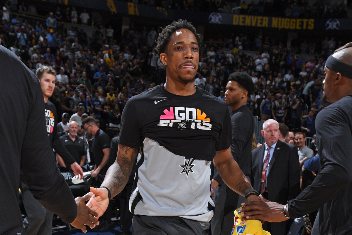 帕尔梅拉斯主帅：我深受这里球迷爱戴，需要球员团结一致（帕尔梅拉斯主帅：获球迷深情支持，盼球员齐心协力）