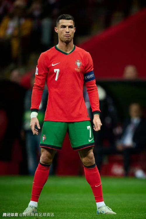 意甲战报：斯图利奇破门制胜，莱切1-0战胜比萨（意甲：斯图利奇一击制胜，莱切1-0力克比萨）