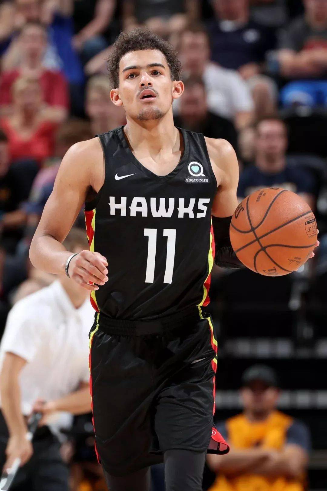 西班牙人瞄准西甲前六与1亿欧元收入目标（西班牙人剑指西甲前六，营收冲击1亿欧元）