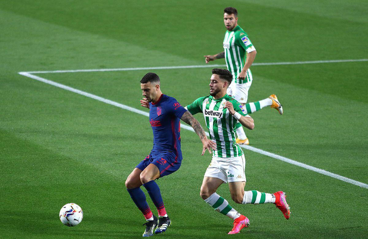 半场：圣吉罗斯联合1-2马赛，哈利利、格林伍德、派尚破门（半场战报：马赛2-1领先圣吉罗斯联合，哈利利、格林伍德、派尚相继建功）