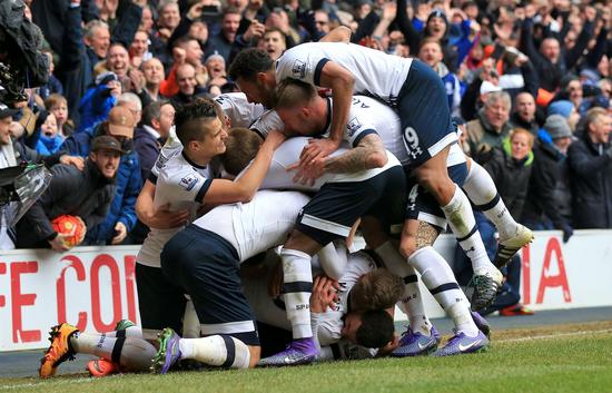 巴媒：奥斯卡此前并无严重心脏问题病史，医生正调查异常原因（巴媒称奥斯卡无严重心脏病史，医生正调查异常成因）