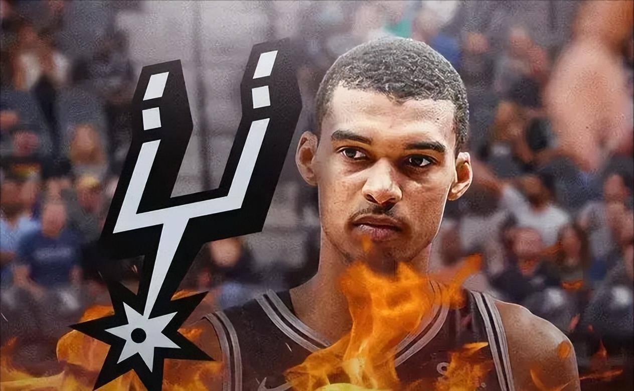 状态不错！三球12中7拿到23分2板9助1断1帽（手感火热！三球12投7中轰下23分2篮板9助攻外加1抢断1盖帽）